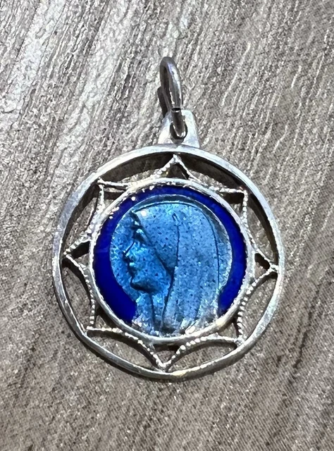ANCIENNE MEDAILLE SAINTE PHILOMENE VIERGE ET MARTYRE TOMBEAU